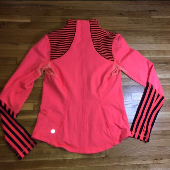 Lululemon Jacket - Picture 3 of 3